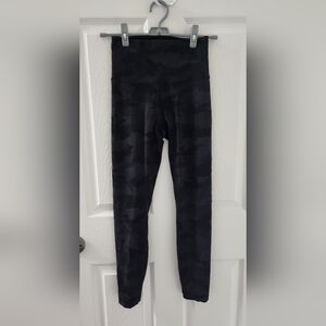 Lululemon Align 25" Size 4